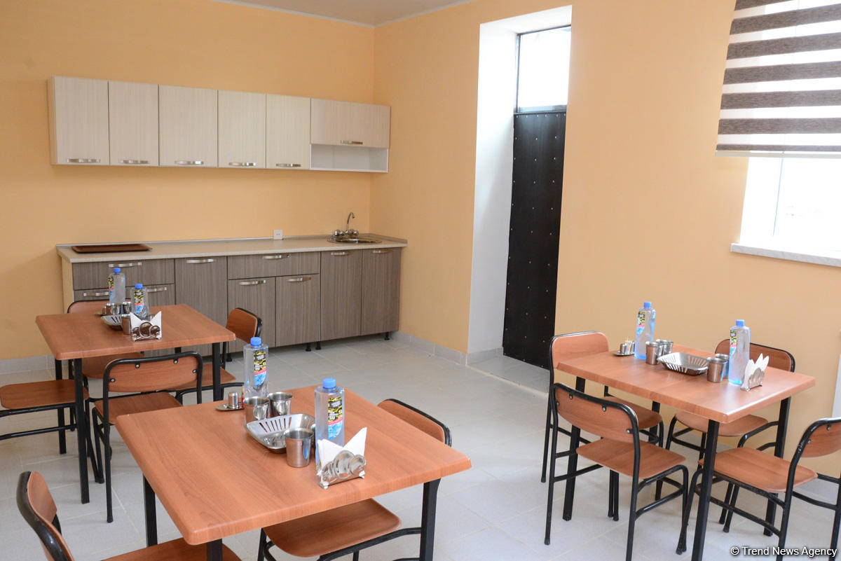 Müdafiə naziri yeni təlim mərkəzinin açılışında iştirak edib (FOTO)