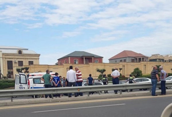 Çimərliyə gedən qadını Aeroport yolunda avtomobil vurdu (FOTO)
