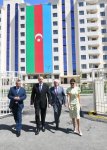 Prezident İlham Əliyev və birinci xanım Mehriban Əliyeva Pirallahıda məcburi köçkünlər üçün salınan yeni yaşayış kompleksinin açılışında iştirak ediblər (FOTO) (YENİLƏNİB-2)