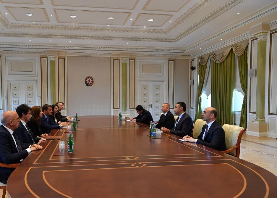 Prezident İlham Əliyev İtaliyanın Turizm, Meşəçilik, Qida və Kənd Təsərrüfatı nazirini qəbul edib (YENİLƏNİB)