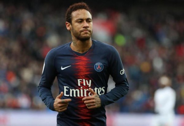 Neymar yayda Barselonaya qayıtmaq fikrindədir