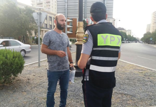 BŞBPİ: Piyadalara qarşı profilaktik tədbirləri yol polisinin piyada naryadları davam etdirir