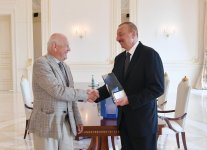 Prezident İlham Əliyev Avropa Olimpiya Komitələrinin prezidentini qəbul edib (YENİLƏNİB) (FOTO)