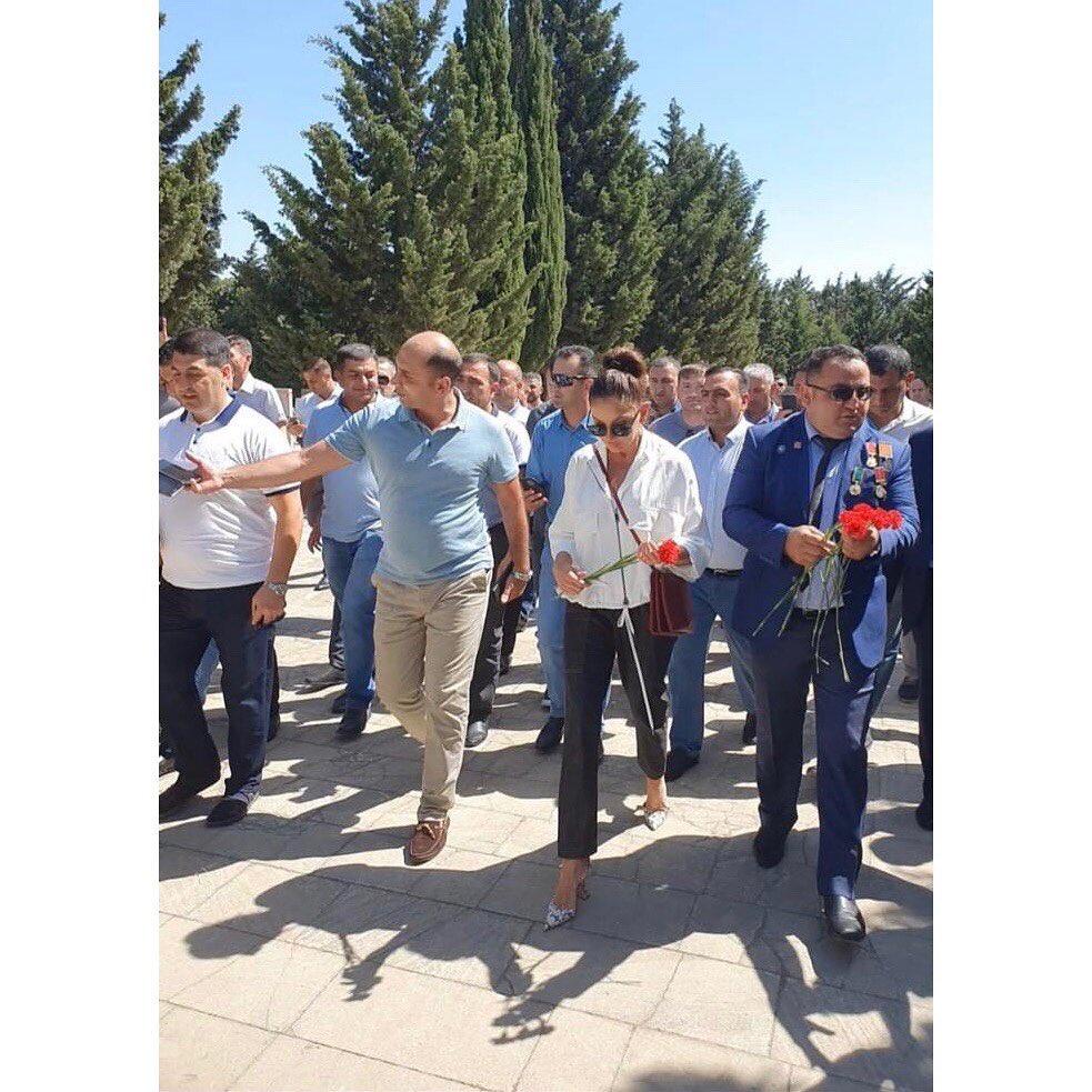 Birinci vitse-prezident Mehriban Əliyeva: Azərbaycanın layiqli övladları, əsgər və zabitləri ilə fəxr edirəm (FOTO/VİDEO)