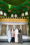 Bibiheybət ziyarətgahında Azərbaycanın Birinci vitse-prezidentinə Qurani-Kərim hədiyyə olunub (FOTO)