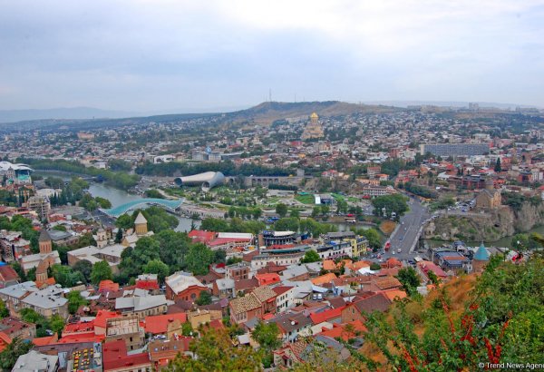 Tiflis: Köhnəliklə yeniliyin harmoniyası (FOTOREPORTAJ)