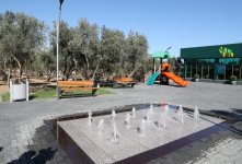 Birinci vitse-prezident Mehriban Əliyeva Kürdəxanıda yeni yaradılan istirahət parkı ilə tanış olub (FOTO) (YENİLƏNİB)