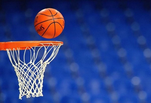 Basketbolçudan avtoqraf aldı, koronavirusa yoluxdu