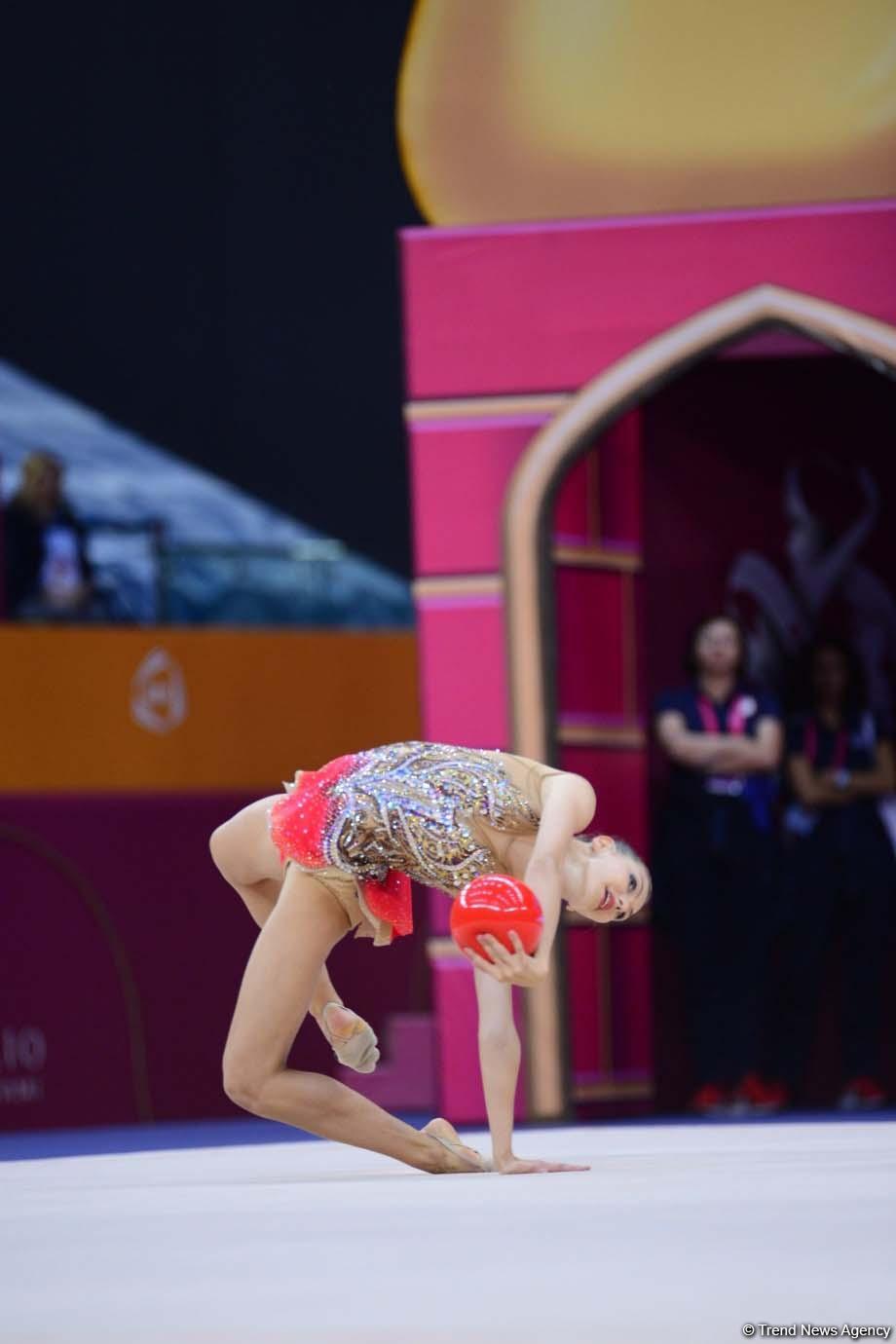 Bakıda bədii gimnastika üzrə dünya çempionatının finalı başlayıb (FOTO)