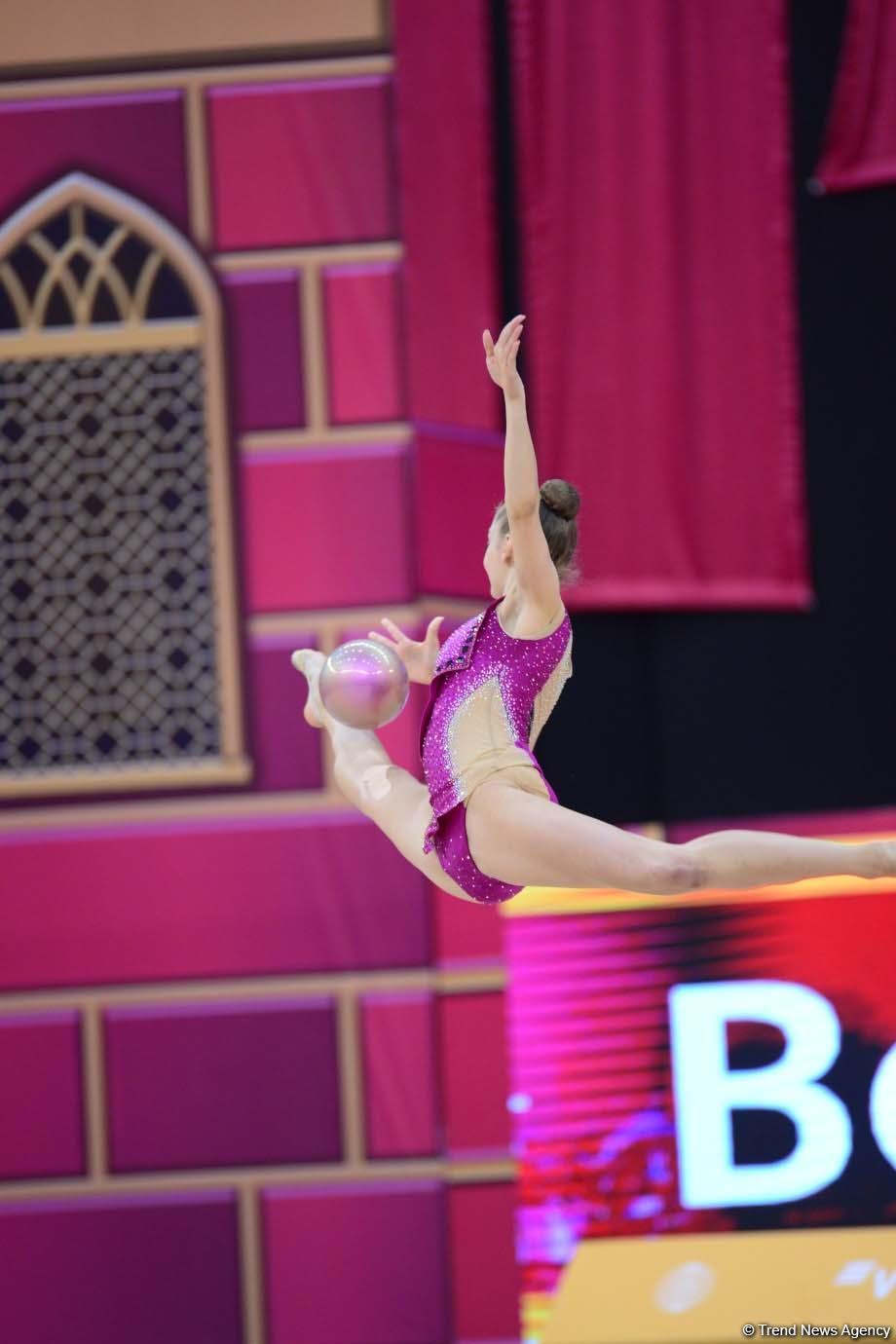 Bakıda bədii gimnastika üzrə dünya çempionatının finalı başlayıb (FOTO)
