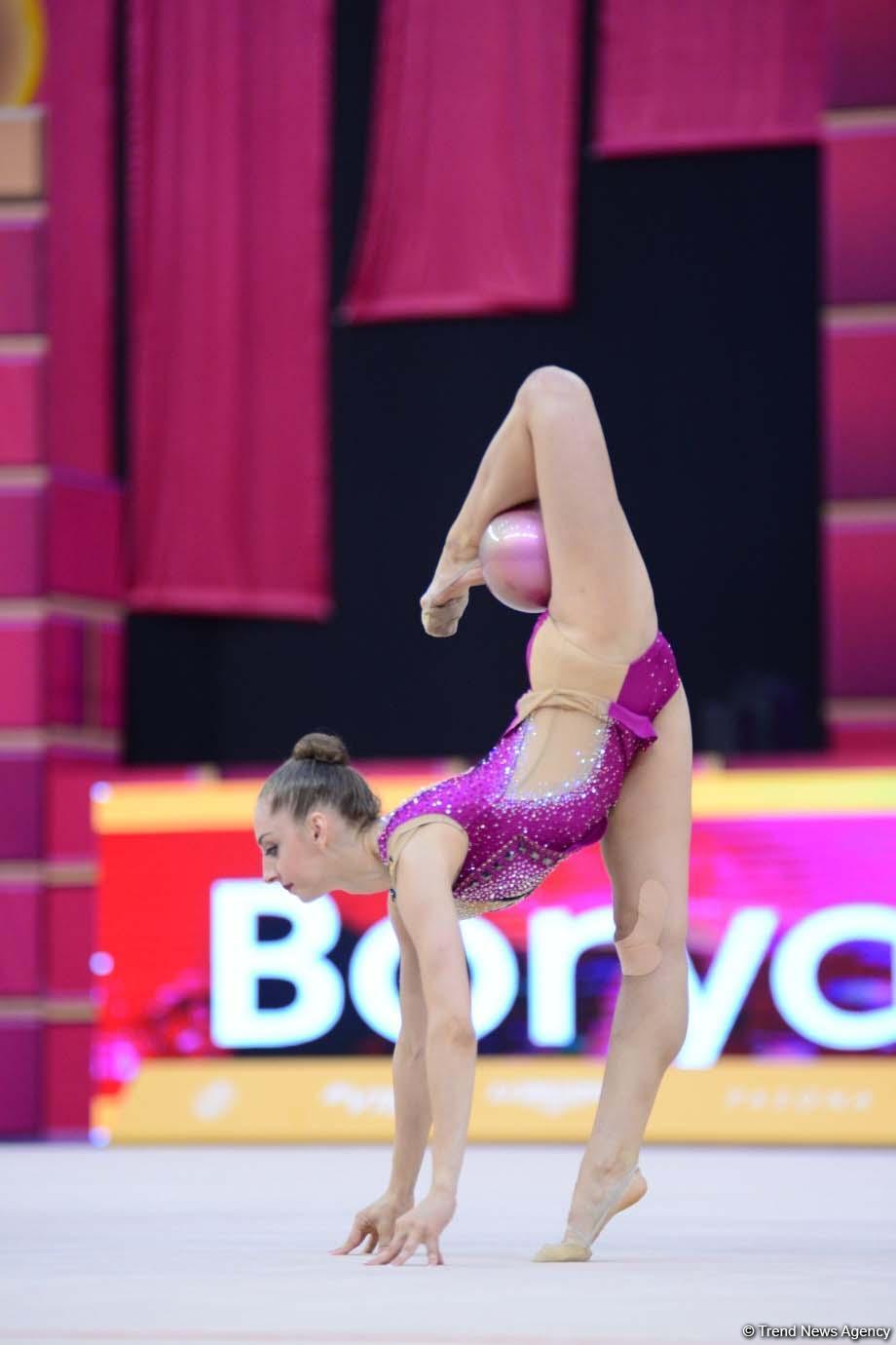 Bakıda bədii gimnastika üzrə dünya çempionatının finalı başlayıb (FOTO)