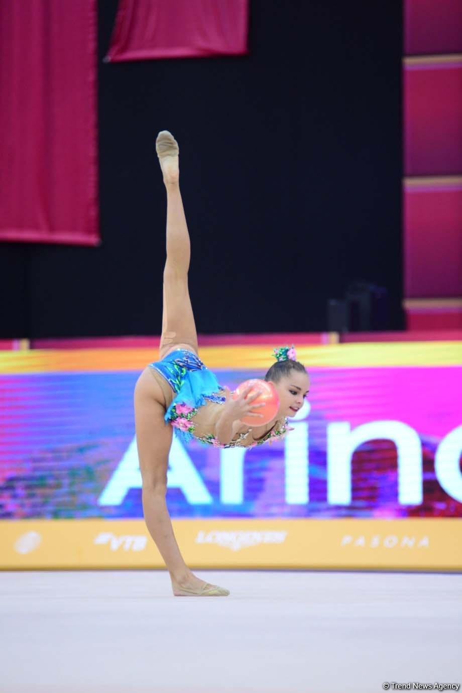 Bakıda bədii gimnastika üzrə dünya çempionatının finalı başlayıb (FOTO)