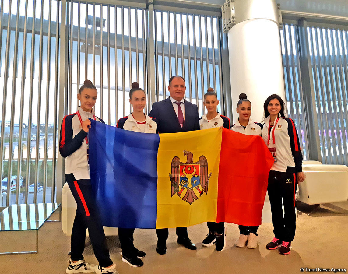 Moldovanın Azərbaycandakı səfiri bədii gimnastika üzrə dünya çempionatı çərçivəsində idmançılarla görüşüb (FOTO)