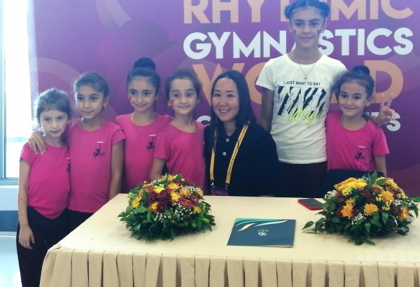 Milli Gimnastika Arenasında Aliyə Qarayeva ilə görüş keçirilib (FOTO)