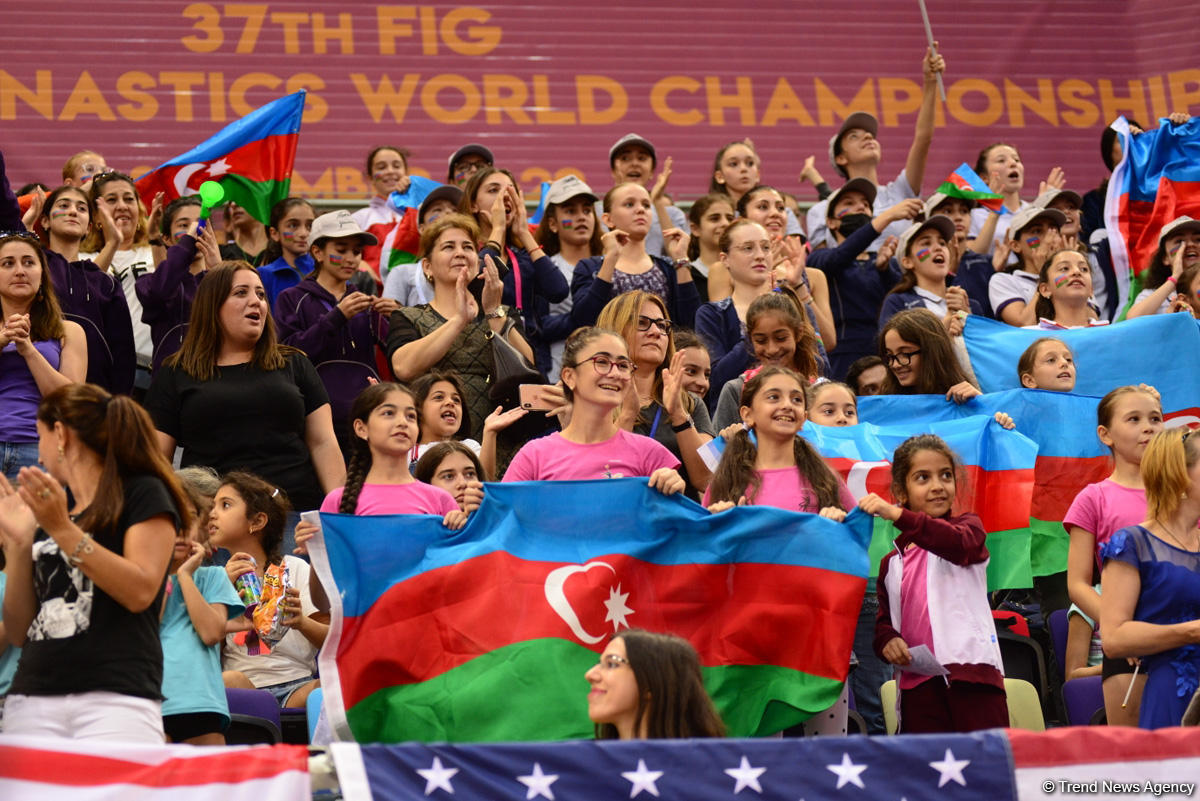 Bədii gimnastika üzrə 37-ci dünya çempionatının 5-ci günü start götürüb (FOTO)