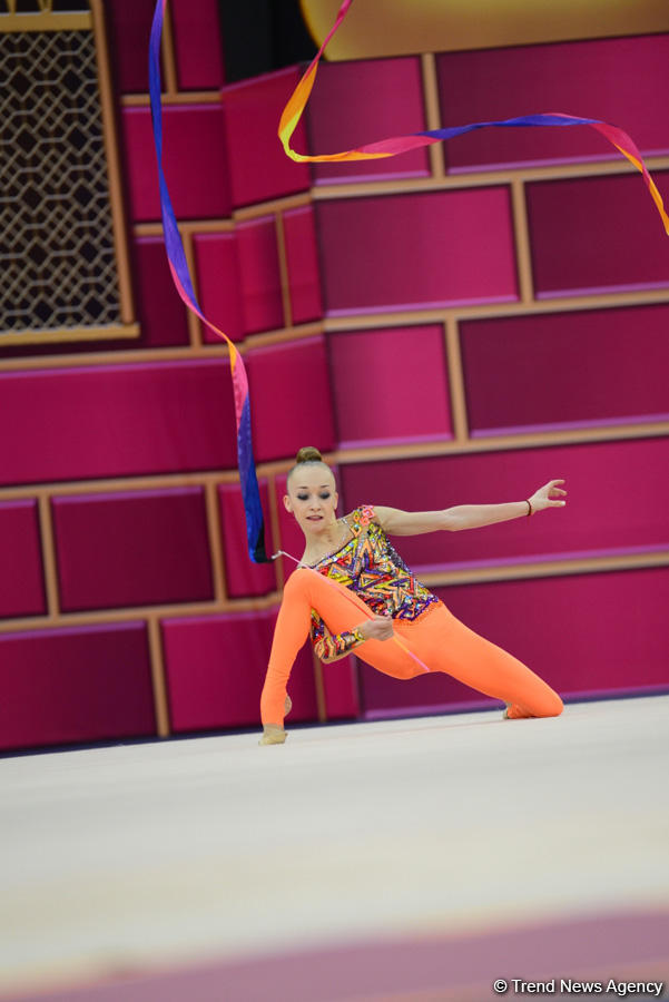 Bədii gimnastika üzrə 37-ci dünya çempionatının 5-ci günü start götürüb (FOTO)