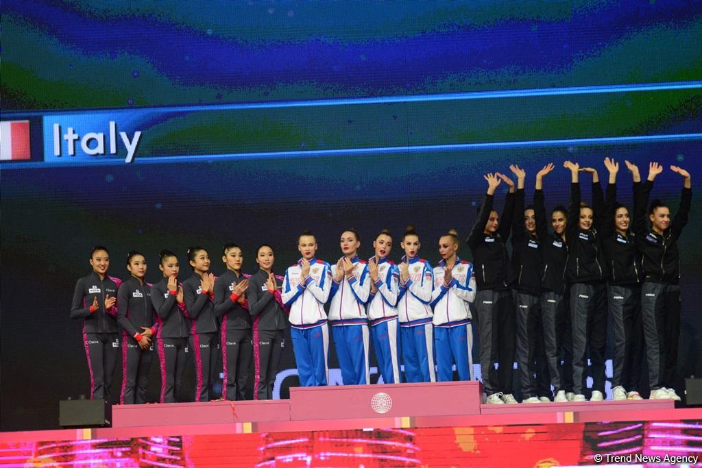 Bakıda bədii gimnastika üzrə 37-ci Dünya Çempionatının qrup hərəkətlərində qalibləri və mükafatçıları mükafatlandırılıb (FOTO)