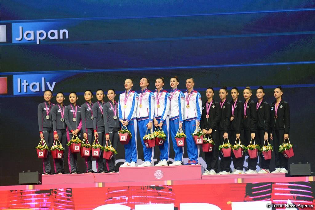 Bakıda bədii gimnastika üzrə 37-ci Dünya Çempionatının qrup hərəkətlərində qalibləri və mükafatçıları mükafatlandırılıb (FOTO)