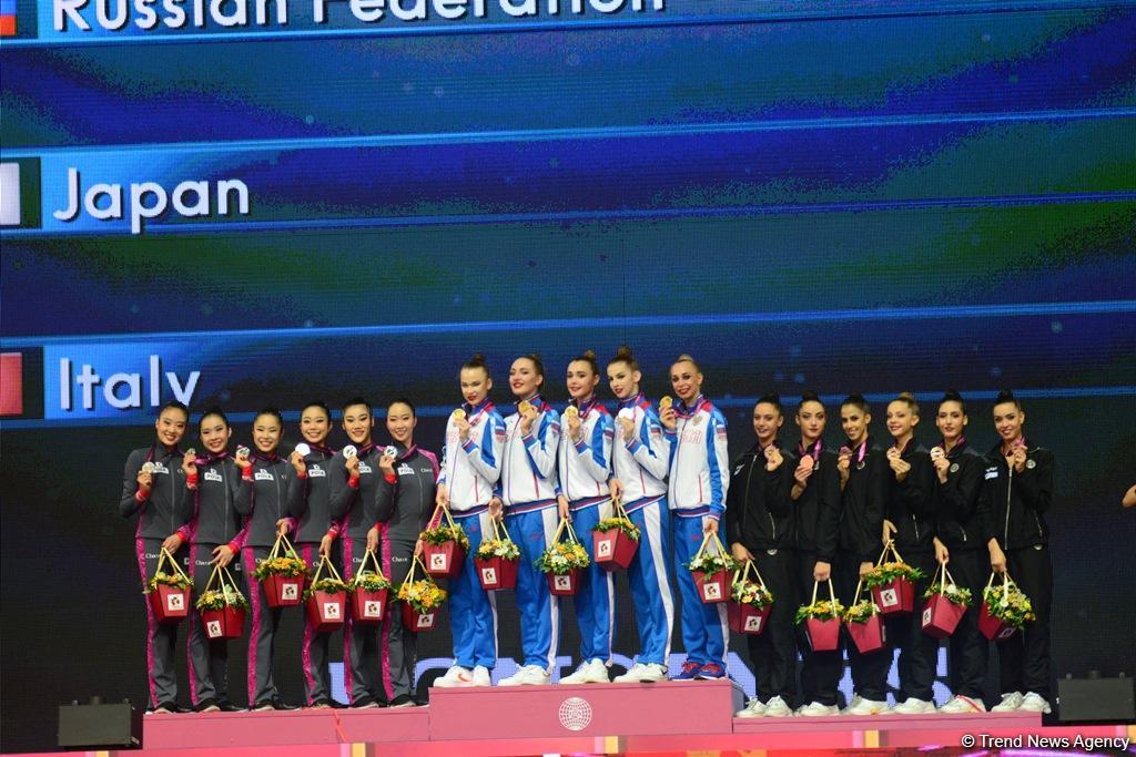 Bakıda bədii gimnastika üzrə 37-ci Dünya Çempionatının qrup hərəkətlərində qalibləri və mükafatçıları mükafatlandırılıb (FOTO)