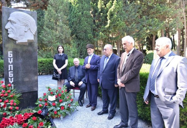 Görkəmli opera müğənnisi Bülbülün xatirəsi yad olunub (FOTO)