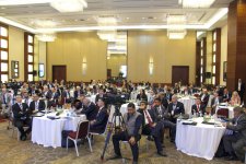 Şahmar Mövsümov: Müsbət təsirli investisiyalar böyük potensiala malikdir (FOTO)
