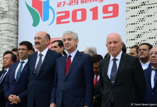 VI Bakı Beynəlxalq Kitab Sərgi-Yarmarkası açılıb (FOTO)