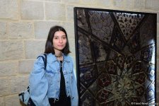 Nəsimi Festivalı Şirvanşahlar Sarayında “İrfani sirlər” adlı sərgi ilə öz işinə başlayıb (FOTO)