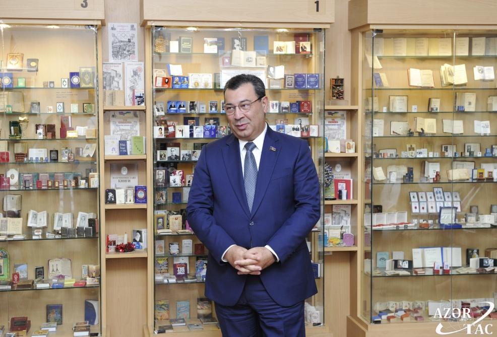 Azərbaycanın Birinci vitse-prezidenti Mehriban Əliyevaya həsr olunmuş miniatür kitabın təqdimatı keçirilib (FOTO)