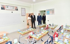 Prezident İlham Əliyev və birinci xanım Mehriban Əliyeva məcburi köçkünlər üçün salınmış “Qobu Park-2” yaşayış kompleksinin açılışında iştirak ediblər (FOTO) (YENİLƏNİB-2)