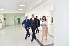Prezident İlham Əliyev və birinci xanım Mehriban Əliyeva məcburi köçkünlər üçün salınmış “Qobu Park-2” yaşayış kompleksinin açılışında iştirak ediblər (FOTO) (YENİLƏNİB-2)