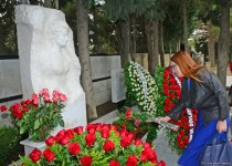 Azərbaycanın görkəmli şərqşünas alimi Aida İmanquliyevanın 80 illik yubileyi münasibətilə xatirəsi anılıb (FOTO)