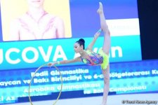 Bədii gimnastika üzrə 26-cı Azərbaycan və Bakı birinciliyinə start verilib (FOTO)