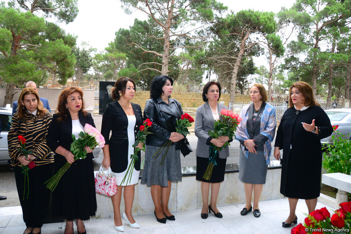 Azərbaycanın görkəmli şərqşünas alimi Aida İmanquliyevanın 80 illik yubileyi münasibətilə xatirəsi anılıb (FOTO)