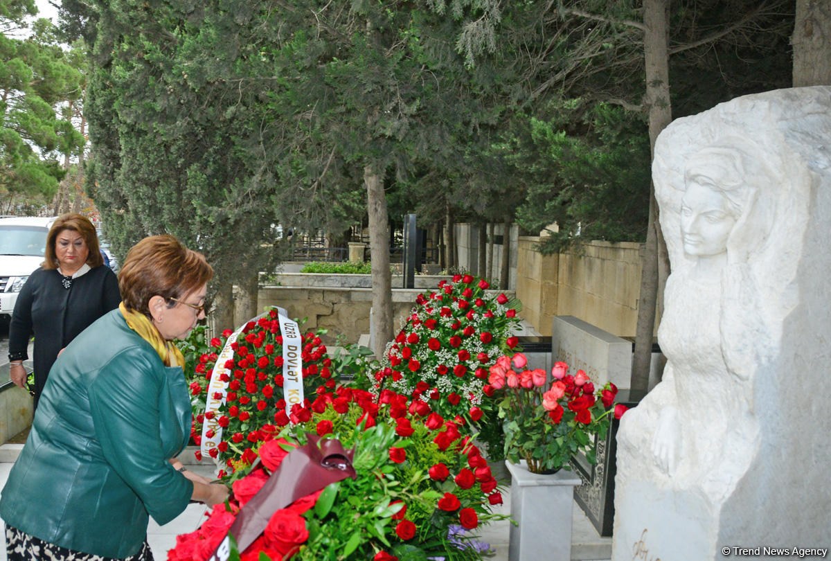 Azərbaycanın görkəmli şərqşünas alimi Aida İmanquliyevanın 80 illik yubileyi münasibətilə xatirəsi anılıb (FOTO)