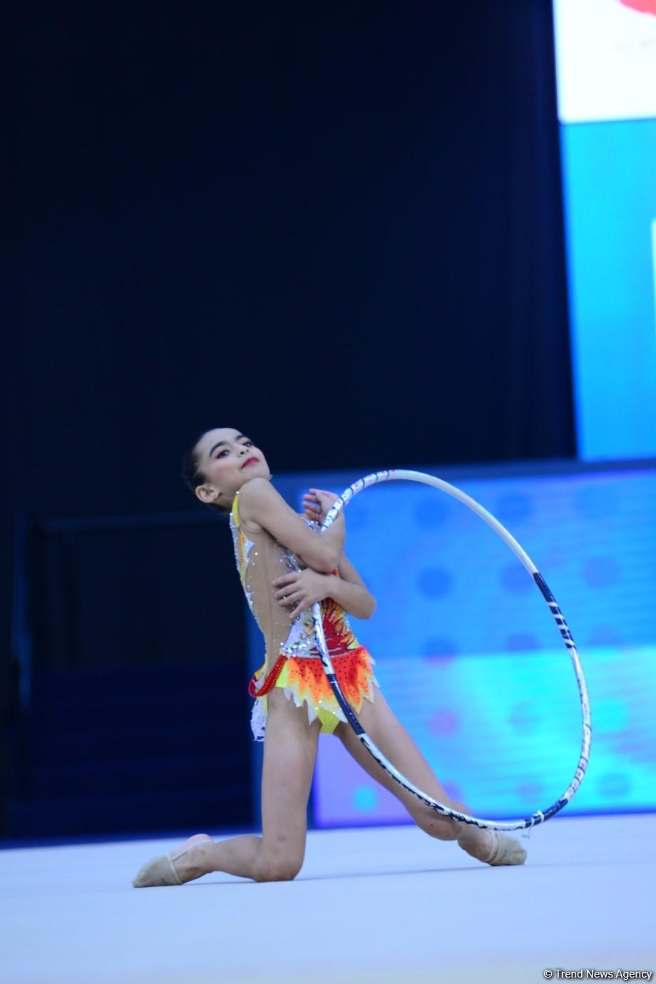 Bədii gimnastika üzrə 26-cı Azərbaycan və Bakı birinciliyinə start verilib (FOTO)