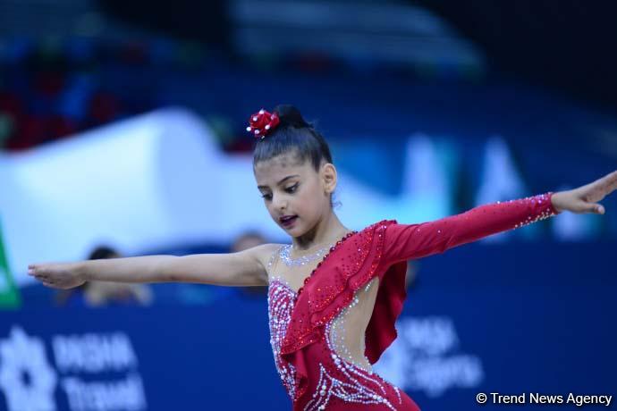 Bədii gimnastika üzrə 26-cı Azərbaycan və Bakı birinciliyinə start verilib (FOTO)