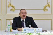 Prezident İlham Əliyev Aşqabadda MDB Dövlət Başçıları Şurasının məhdud tərkibdə iclasında iştirak edib (FOTO) (YENİLƏNİB-2)