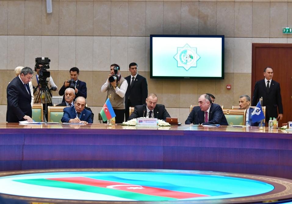 Prezident İlham Əliyev Aşqabadda MDB Dövlət Başçıları Şurasının geniş tərkibdə iclasında iştirak edib (FOTO) (YENİLƏNİB)