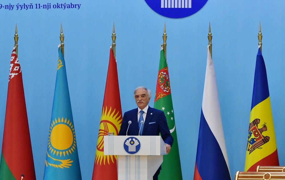 Prezident İlham Əliyev Aşqabadda MDB Dövlət Başçıları Şurasının geniş tərkibdə iclasında iştirak edib (FOTO) (YENİLƏNİB)