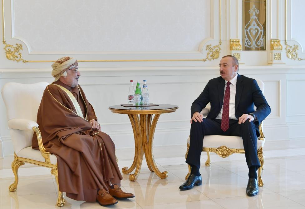 Prezident İlham Əliyev Omanın Dövlət Şurası sədrinin başçılıq etdiyi nümayəndə heyətini qəbul edib (FOTO) (YENİLƏNİB)