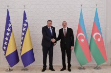 Prezident İlham Əliyev Bosniya və Herseqovinanın Rəyasət Heyətinin Sədri Milorad Dodik ilə görüşüb (FOTO) (YENİLƏNİB)