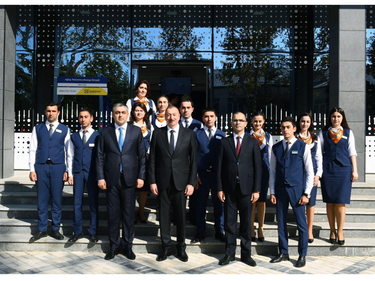 Prezident İlham Əliyev Ağdaş Telekommunikasiya Qovşağında “Şəbəkə” Xidmət Mərkəzinin açılışında iştirak edib (FOTO) (YENİLƏNİB)
