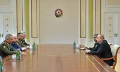 Prezident İlham Əliyev MDB Müdafiə Nazirləri Şurasının iclasının iştirakçılarını qəbul edib (FOTO) (YENİLƏNİB)