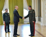 Prezident İlham Əliyev MDB Müdafiə Nazirləri Şurasının iclasının iştirakçılarını qəbul edib (FOTO) (YENİLƏNİB)