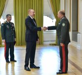 Prezident İlham Əliyev MDB Müdafiə Nazirləri Şurasının iclasının iştirakçılarını qəbul edib (FOTO) (YENİLƏNİB)