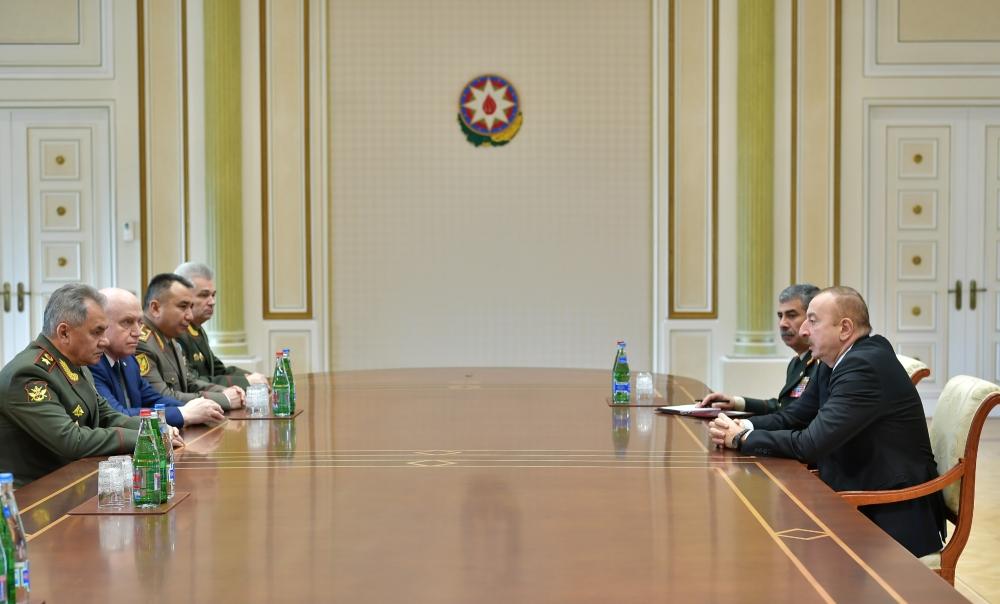 Prezident İlham Əliyev MDB Müdafiə Nazirləri Şurasının iclasının iştirakçılarını qəbul edib (FOTO) (YENİLƏNİB)