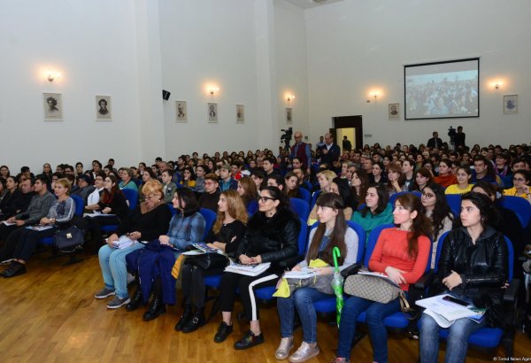 M.V.Lomonosov adına Moskva Dövlət Universitetinin Bakı Filialında ənənəvi olaraq “Açıq qapı” günü keçirilib (FOTO)