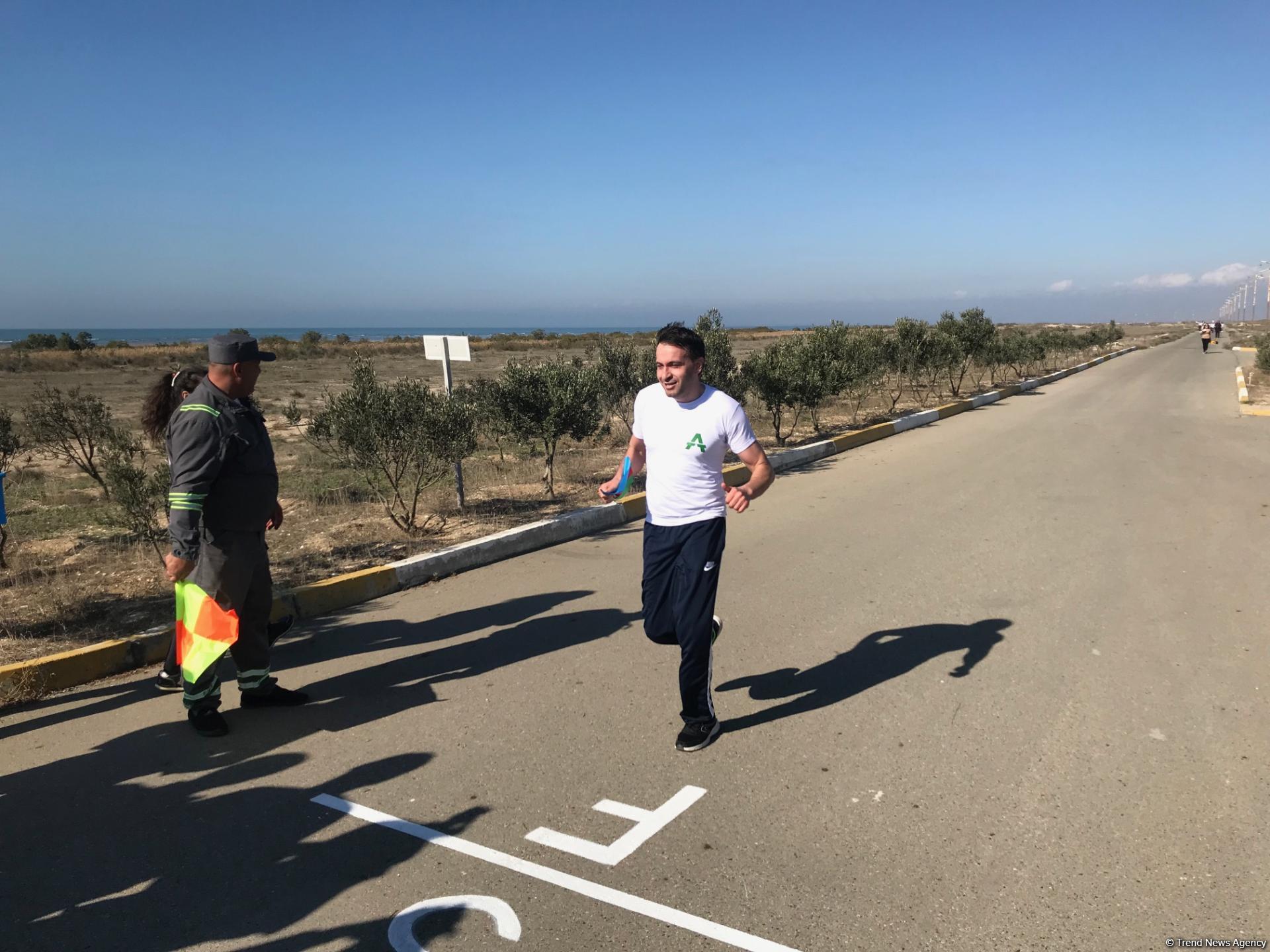 Abşeron Milli Parkında “Sağlam ətraf mühit, sağlam həyat naminə” marafon keçirilib (FOTO)