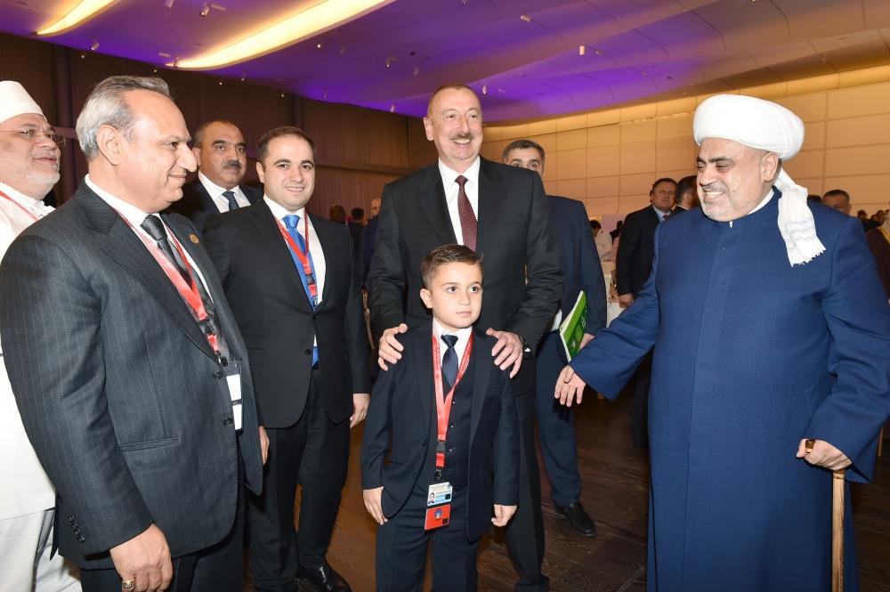 Azərbaycan Prezidenti İlham Əliyevin adından Dünya dini liderlərinin II Bakı Sammitinin iştirakçılarının şərəfinə ziyafət verilib (FOTO)