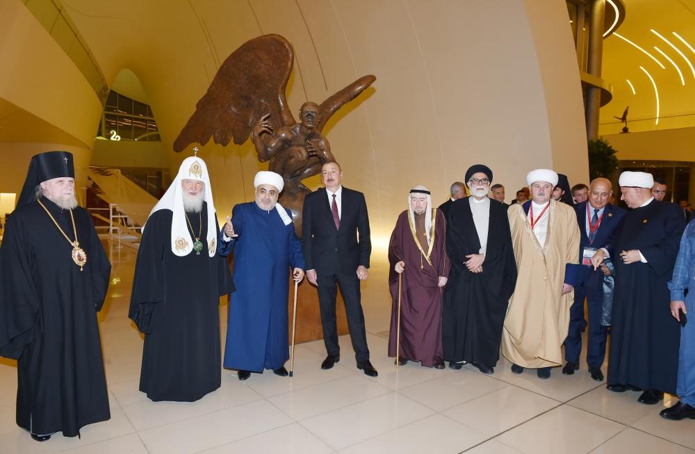 Azərbaycan Prezidenti İlham Əliyevin adından Dünya dini liderlərinin II Bakı Sammitinin iştirakçılarının şərəfinə ziyafət verilib (FOTO)